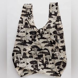 BAGGU Standard Mushroom Reusable Bag